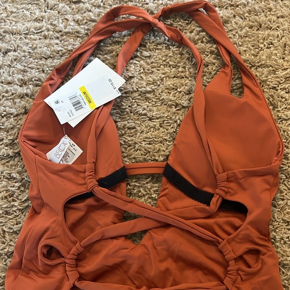 Becca Pucker Up Teardrop One-Piece Swimsuit - Picture 2 of 5
